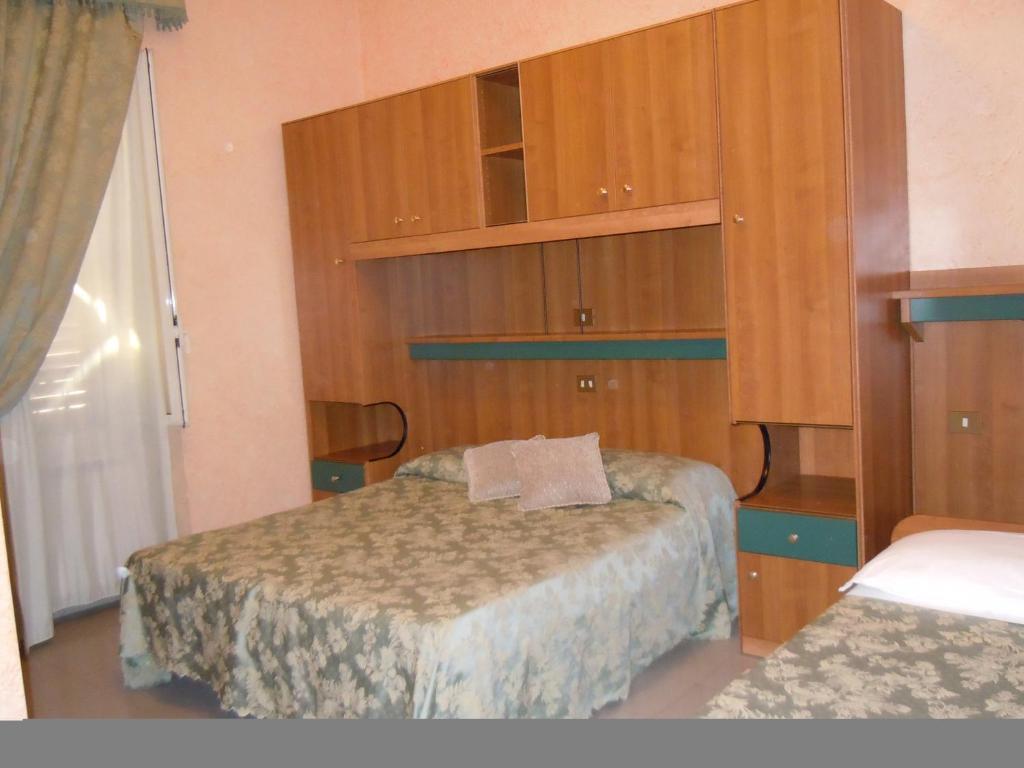 Hotel Papa Germano Rome Bilik gambar