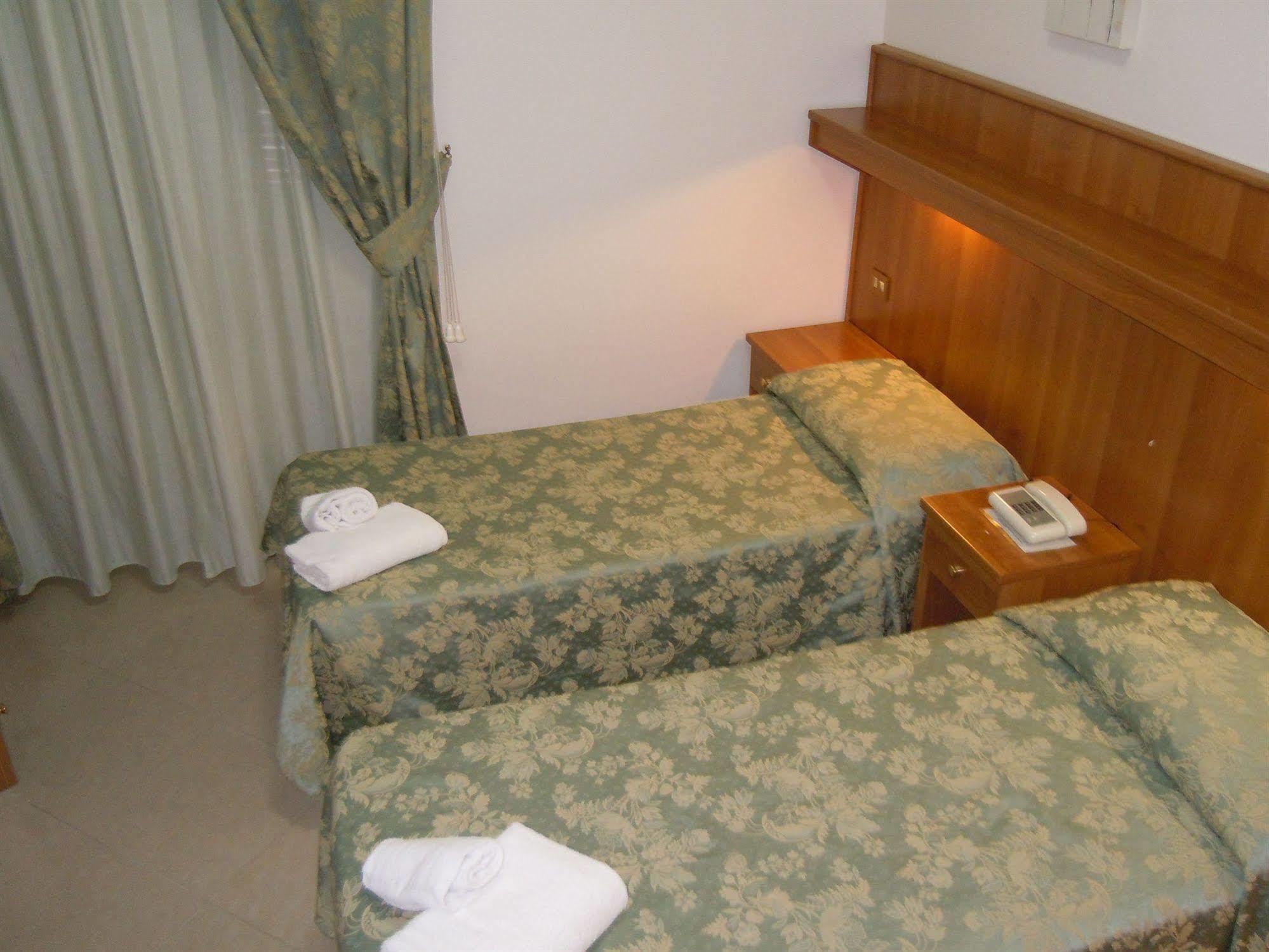 Hotel Papa Germano Rome Luaran gambar